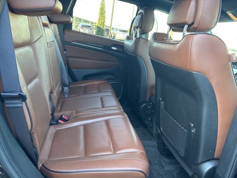 Used 2021 Jeep Grand Cherokee Overland image 14