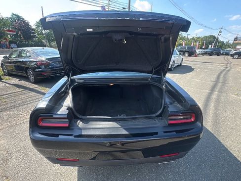 Used 2022 Dodge Challenger GT RWD image 14