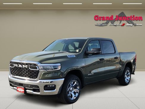 New 2026 RAM 1500 Big Horn AWD/4WD image 2