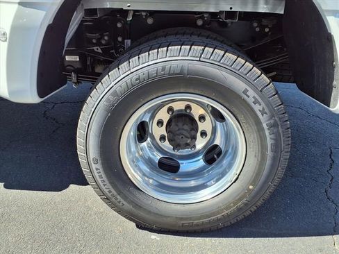 New 2026 Ford F350 Platinum AWD/4WD image 5