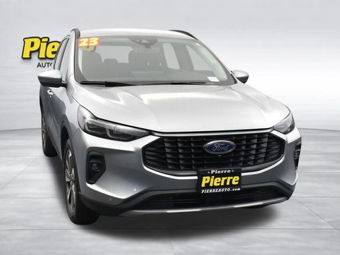 Used 2024 Ford Escape Platinum image 6