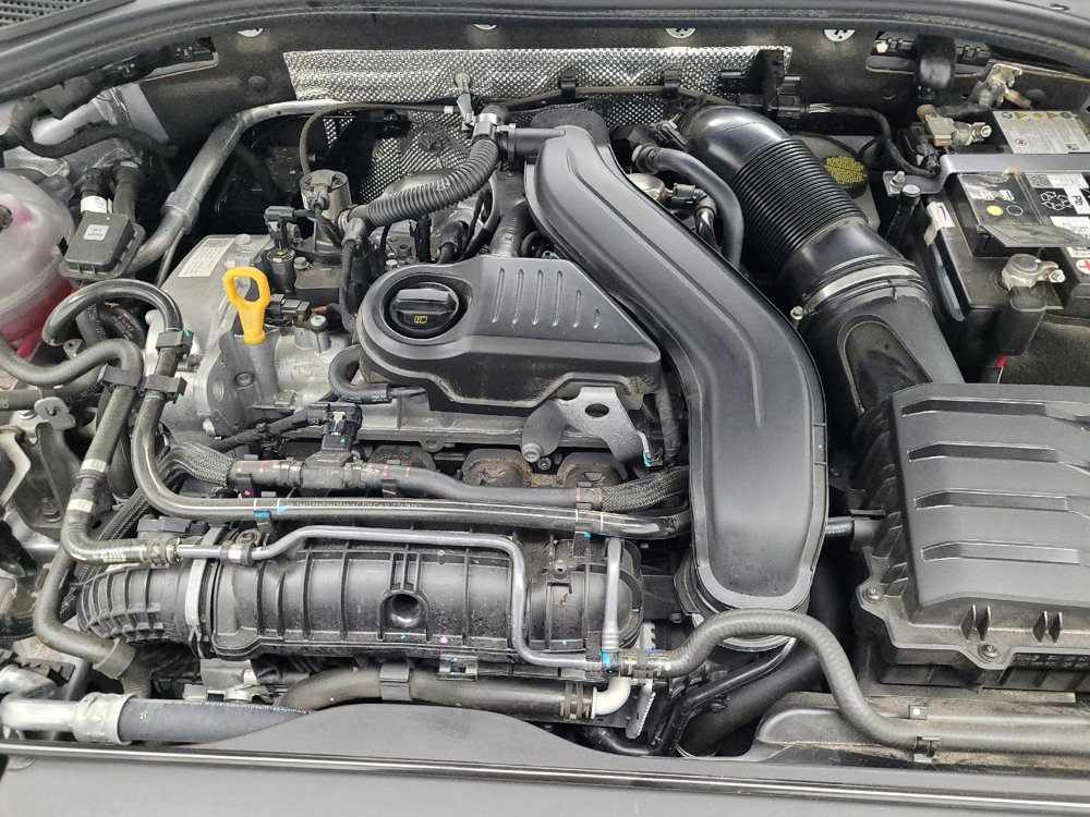 Used 2025 Volkswagen Jetta Sport FWD image 30