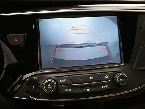 Used 2017 Buick Envision Essence image 18