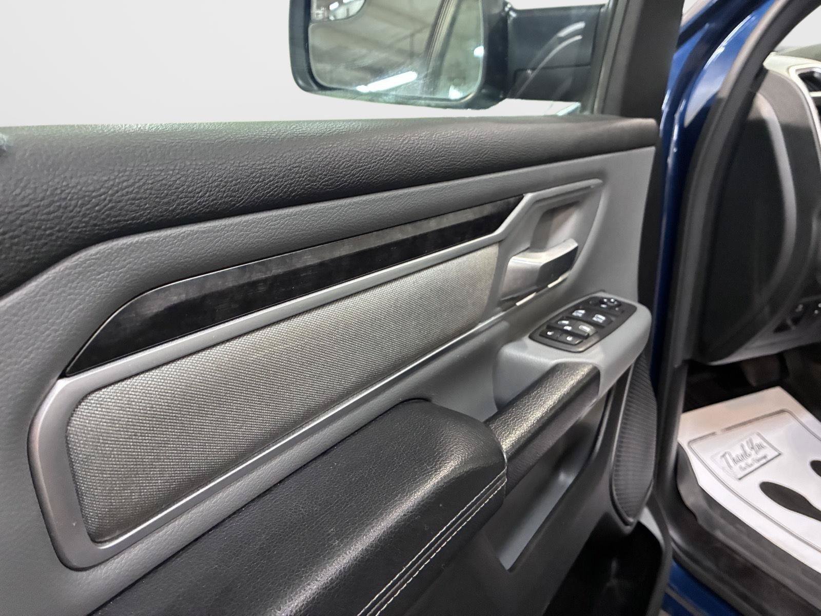 Used 2022 RAM 1500 Big Horn AWD/4WD image 20