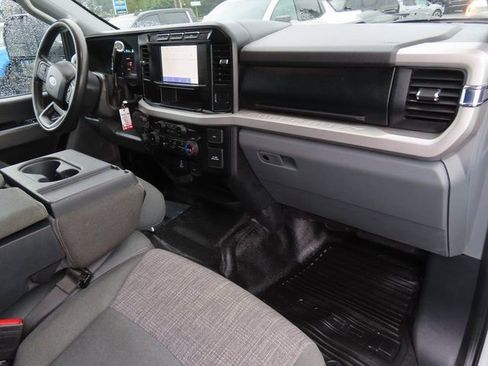 Used 2024 Ford F350 XLT image 44