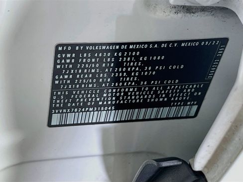 Used 2023 Volkswagen Taos SE image 30