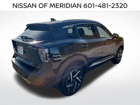 New 2026 Nissan Kicks SV w/ SV Premium Package FWD image 5
