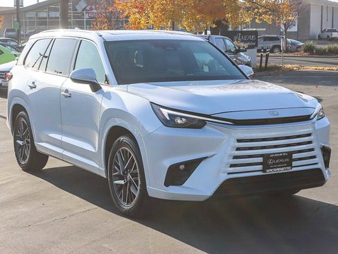 Certified 2024 Lexus TX 350 AWD image 5