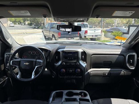 Used 2020 Chevrolet Silverado 1500 LT w/ Convenience Package RWD image 28