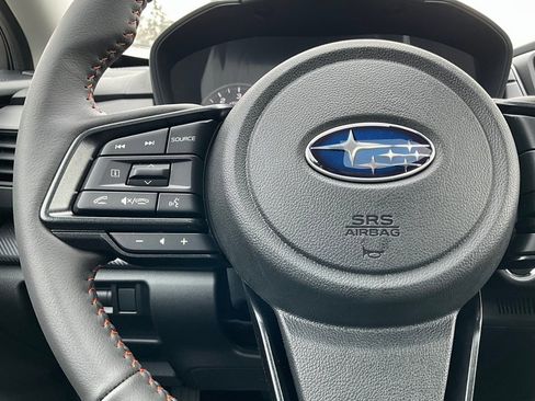 Certified 2025 Subaru Crosstrek 2.5i Limited w/ Crosstrek Mirror Package image 23