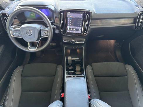 Used 2023 Volvo C40 P8 Recharge Ultimate w/ Protection Package Premier AWD/4WD image 4