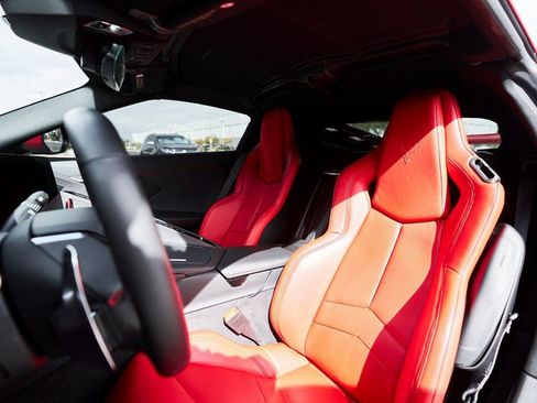 Used 2020 Chevrolet Corvette Stingray Coupe w/ 1LT image 41