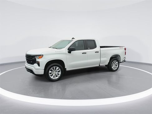 New 2026 Chevrolet Silverado 1500 Custom image 4