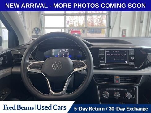 Used 2023 Volkswagen Taos S image 11