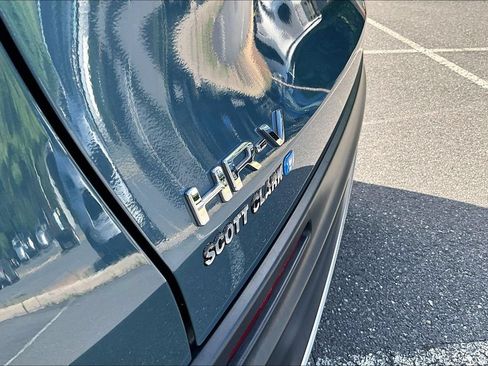 Certified 2024 Honda HR-V Sport image 24