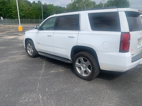 Used 2020 Chevrolet Tahoe LT w/ Luxury Package RWD image 4