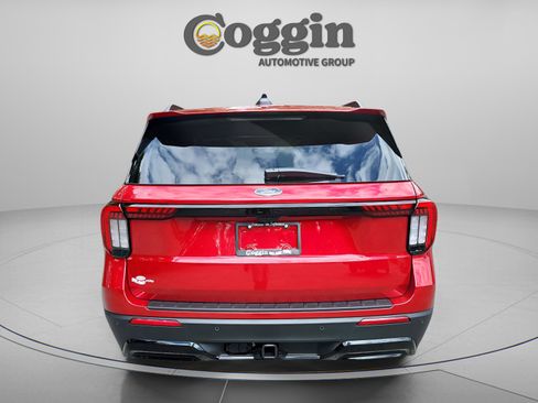 New 2026 Ford Explorer ST-Line image 5