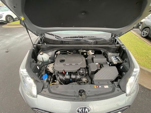 Used 2020 Kia Sportage LX FWD image 29