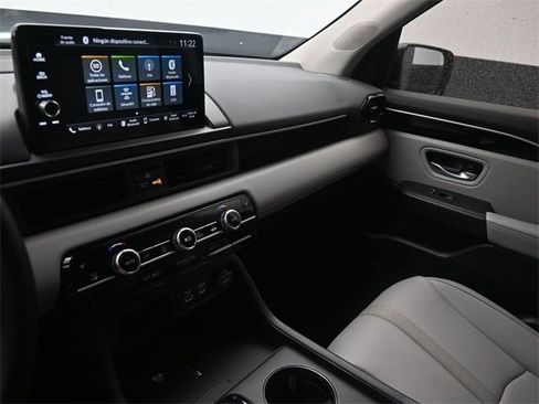 Used 2024 Honda Pilot EX-L image 11