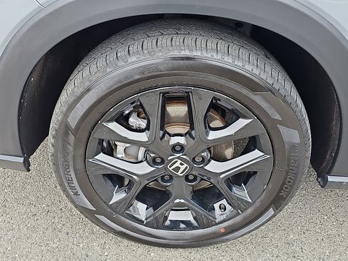 Used 2023 Honda HR-V Sport image 8