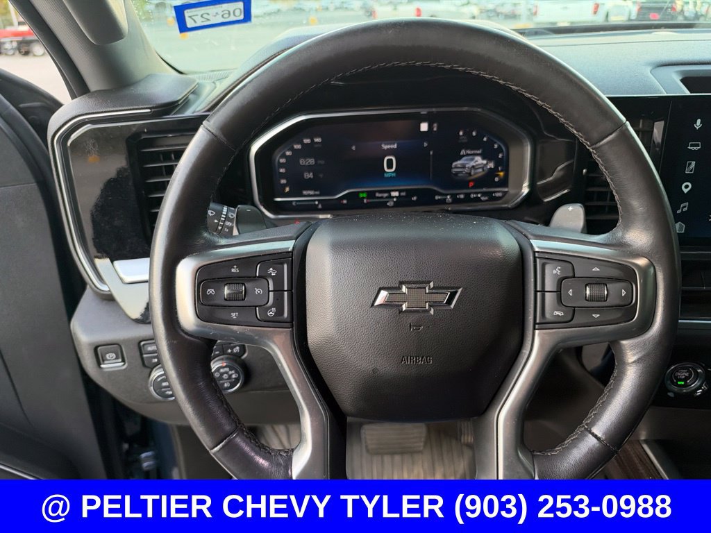 Used 2023 Chevrolet Silverado 1500 RST AWD/4WD image 16