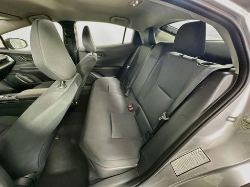 Used 2025 Toyota Prius LE FWD image 26