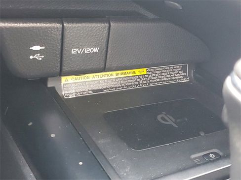 Used 2018 Toyota Camry XSE image 26