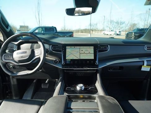 New 2026 Jeep Grand Wagoneer Limited image 23