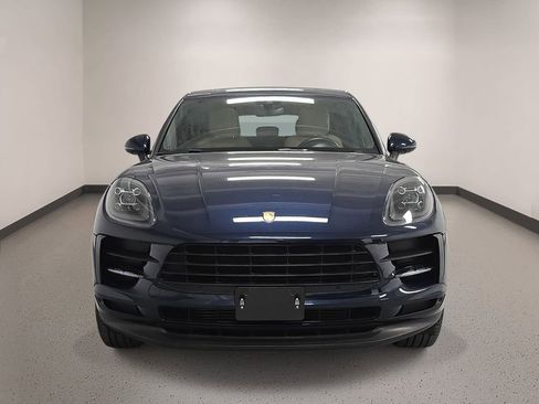 Certified 2021 Porsche Macan AWD/4WD image 9