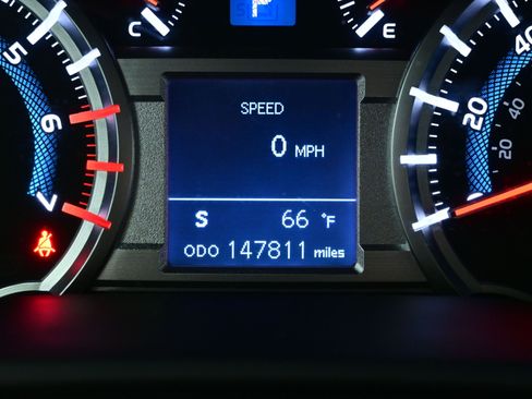 Used 2015 Toyota 4Runner Trail image 24