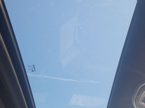 New 2026 Jeep Grand Cherokee Altitude image 34