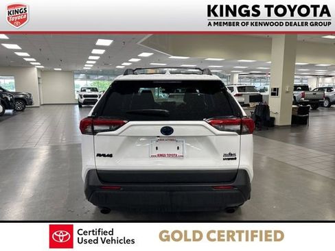 Used 2023 Toyota RAV4 AWD Hybrid image 9