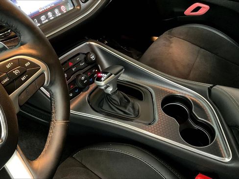 Used 2016 Dodge Challenger R/T Plus image 17