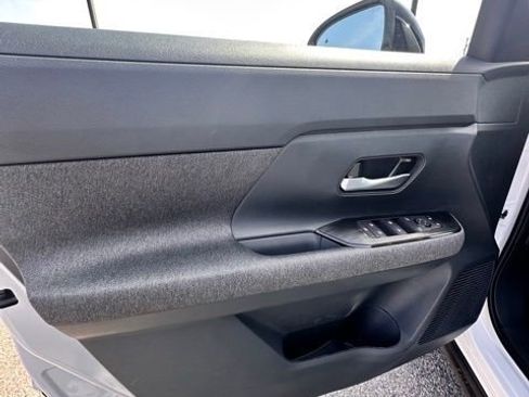 New 2026 Nissan Kicks SV image 22