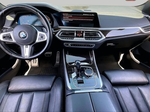 Used 2021 BMW X5 sDrive40i w/ M Sport Package RWD image 14