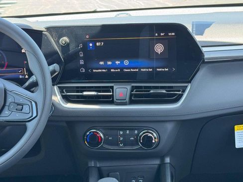 New 2026 Chevrolet TrailBlazer LS w/ LS Convenience Package AWD/4WD image 9