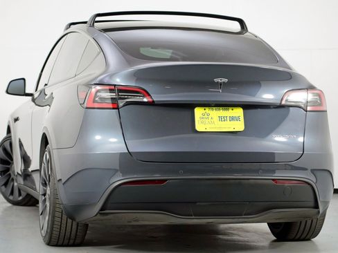 Used 2021 Tesla Model Y Performance image 6