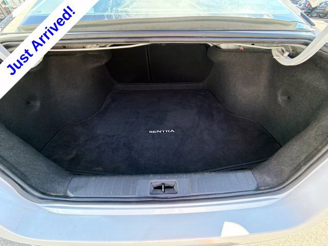 Used 2024 Nissan Sentra SV FWD image 33