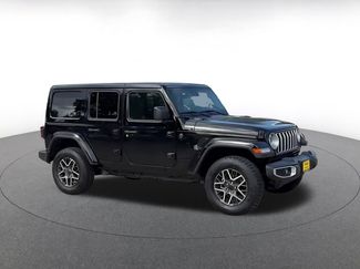 Used 2025 Jeep Wrangler Unlimited Sahara AWD/4WD video 2