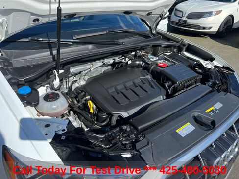 Used 2021 Audi Q3 2.0T Premium AWD/4WD image 14