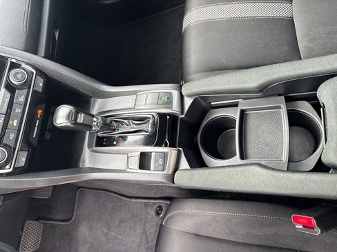 Used 2020 Honda Civic EX image 16