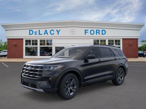 New 2026 Ford Explorer Active w/ Active Comfort Package AWD/4WD image 2
