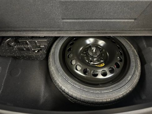 Certified 2023 Buick Encore GX Preferred w/ Cold Weather Comfort Package image 22