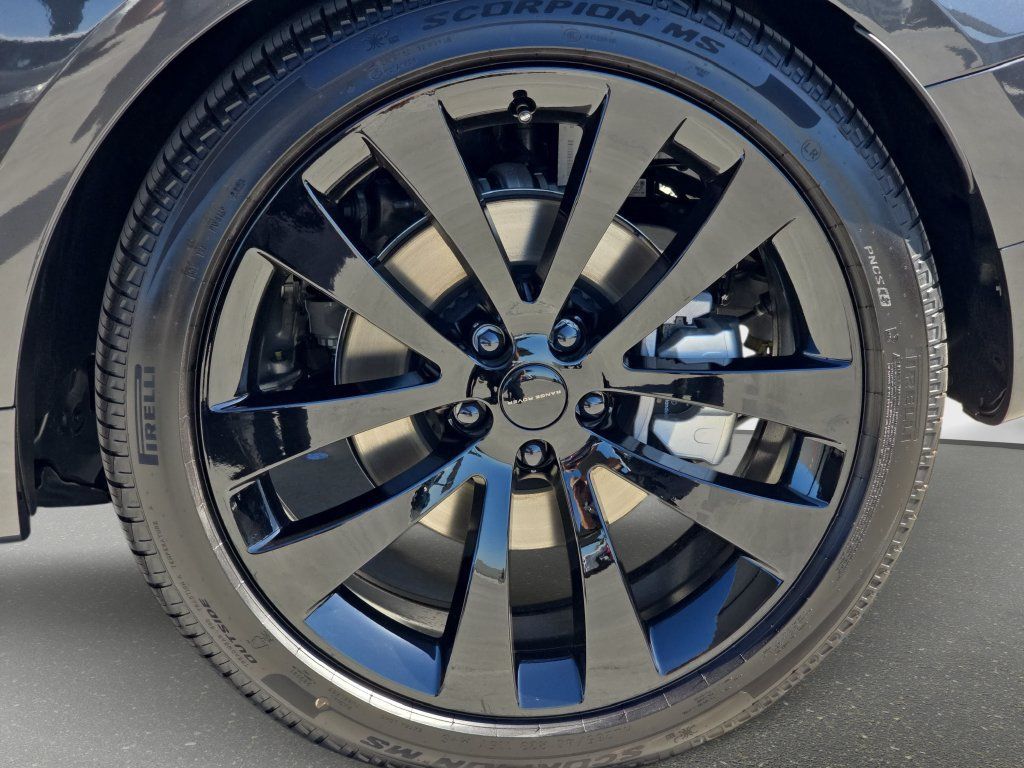 New 2026 Land Rover Range Rover Sport Dynamic SE AWD/4WD image 35