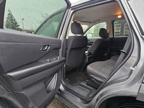 Certified 2024 Nissan Pathfinder S image 12