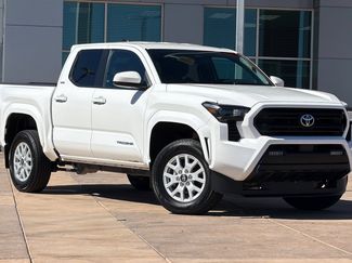 Certified 2024 Toyota Tacoma SR5 AWD/4WD video 2