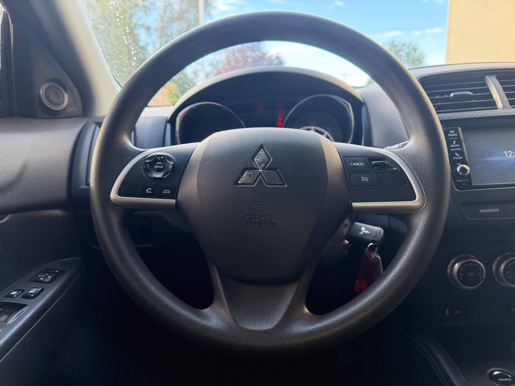 Used 2023 Mitsubishi Outlander Sport ES AWD/4WD image 10