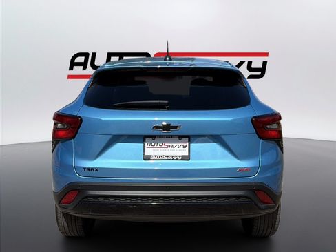 Used 2025 Chevrolet Trax RS w/ Driver Confidence Package FWD image 6