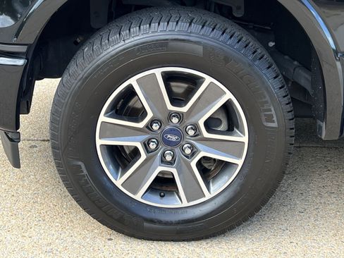 Used 2017 Ford F150 XLT w/ Equipment Group 301A Mid AWD/4WD image 17