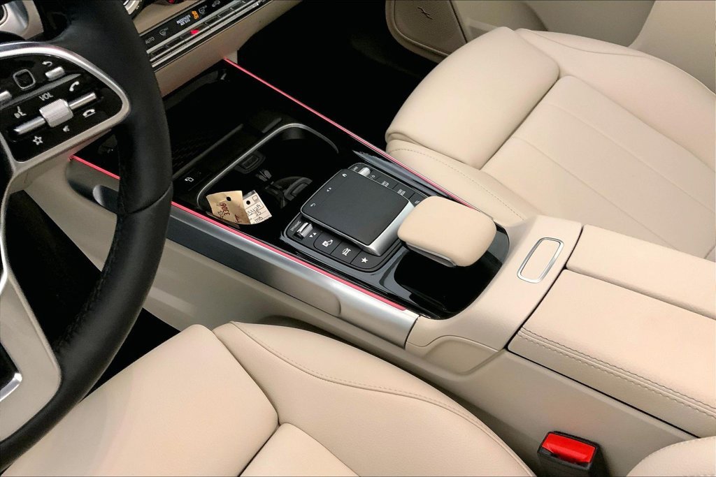 Used 2023 Mercedes-Benz EQB 350 4MATIC SUV image 22